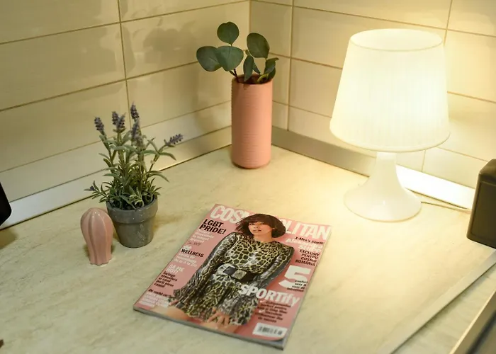 Bucharest's Heartbeat - Cozy On Smardan Street Apartment Bukarest