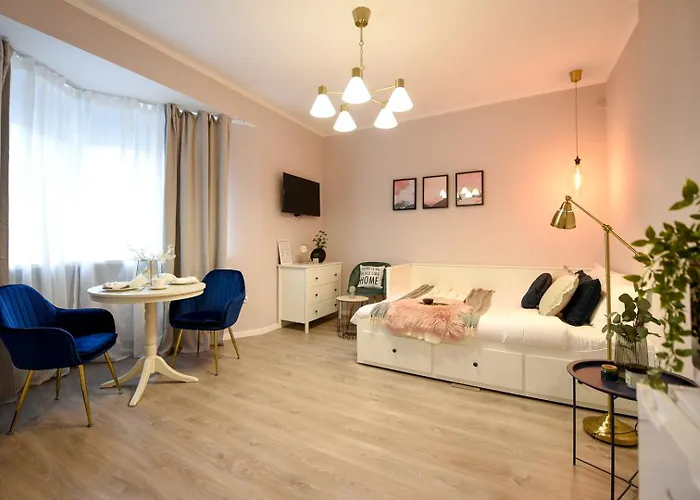 Bucharest's Heartbeat - Cozy On Smardan Street Bukarest