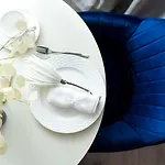 شقة Bucharest's Heartbeat - Cozy On Smardan Street بوخارست