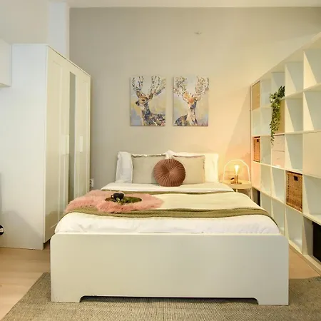 Apartment Bucharest's Heartbeat - Cozy On Smardan Street *