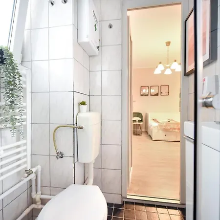 Bucharest's Heartbeat - Cozy On Smardan Street * Bucareste