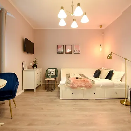 Bucharest's Heartbeat - Cozy On Smardan Street