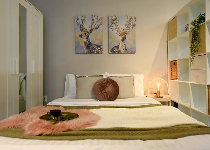Bucharest's Heartbeat - Cozy On Smardan Street * Bucharest