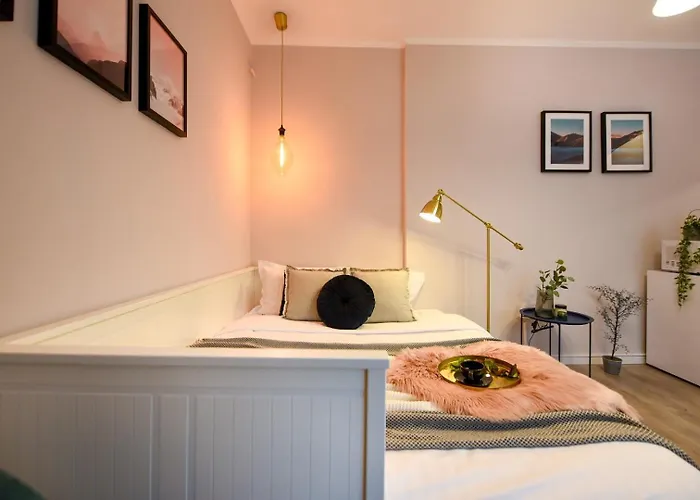 Bucharest's Heartbeat - Cozy On Smardan Street * Bucharest