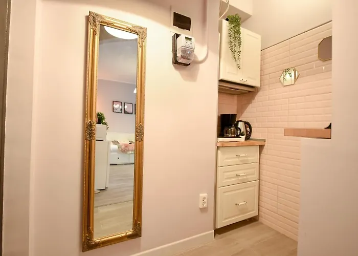 Lejlighed Bucharest's Heartbeat - Cozy On Smardan Street