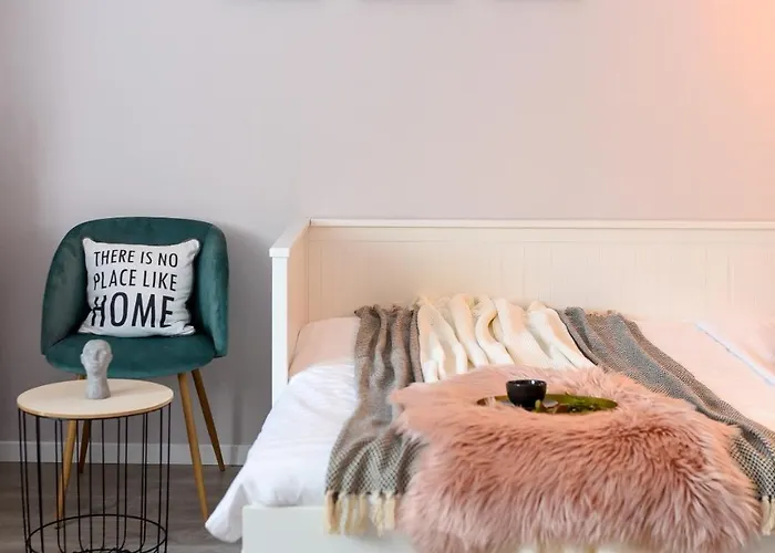 Bucharest's Heartbeat - Cozy On Smardan Street *