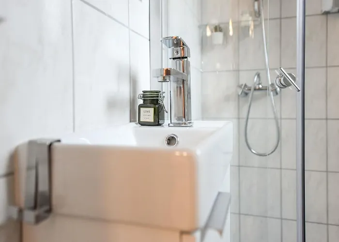 Bucharest's Heartbeat - Cozy On Smardan Street