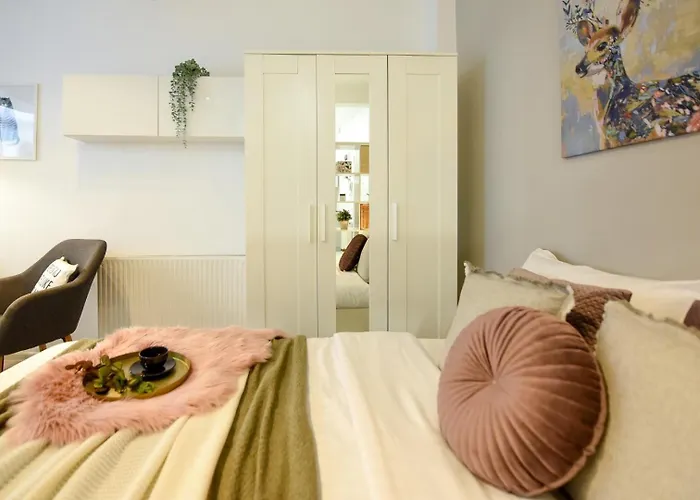 Apartment Bucharest's Heartbeat - Cozy On Smardan Street