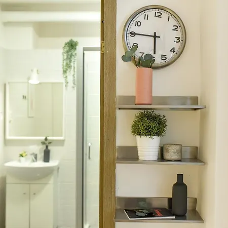 Bucharest's Heartbeat - Cozy On Smardan Street Appartement *